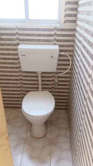 Bathroom in 1 BHK Villa at Six Mile – for Rent