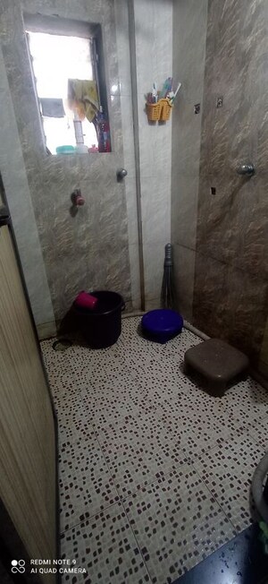 Bathroom in 1 BHK Apartment at Dombivli West – for Rent