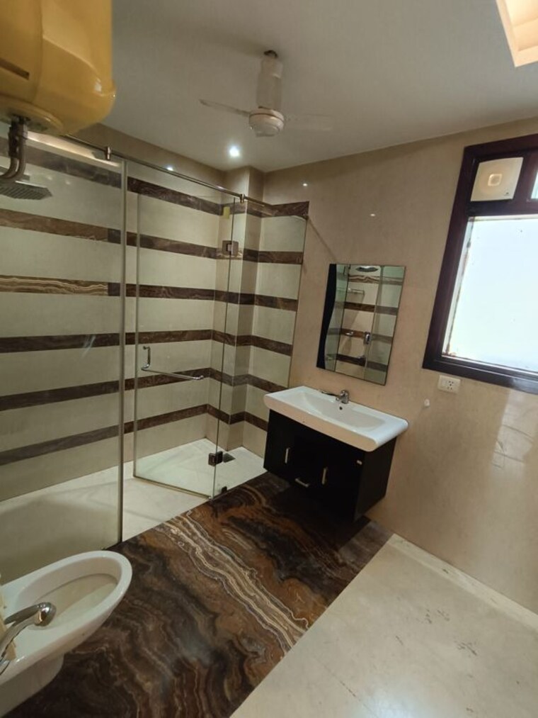 Living Room, greater kailash ii 4 Bedroom 2600 Sq.Ft. Builder Floor In Greater Kailash ii Delhi 10164223