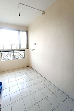 2 BHK Apartment For Sale in Vishwas Corner