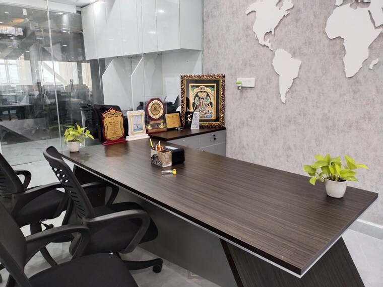 Team Area, alphathum Commercial Office Space 1064 Sq.Ft. In Sector 90 Noida 10164236