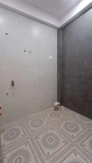 Master Bedroom in 3 BHK Builder Floor at Golden Wave Dwarika City, Chithara – for Sale