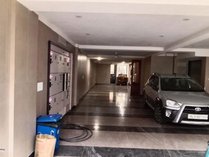 Parking in 3 BHK Builder Floor at Greater Kailash I – for Rent