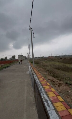  Plot For Sale in Wave City, Wave City