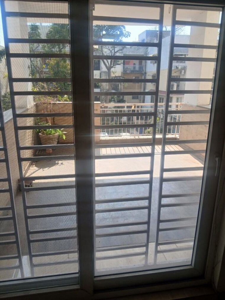 Balcony, vasant kunj 3 Bedroom 1700 Sq.Ft. Apartment In Vasant Kunj Delhi 10164315