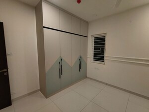 Room in 3 BHK Apartment at Aparna Zenon, Puppalaguda – for Rent