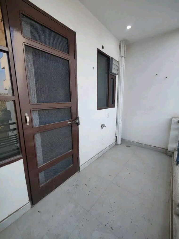 Room, chattarpur 1 Bedroom 450 Sq.Ft. Apartment In Chattarpur Delhi 10164359