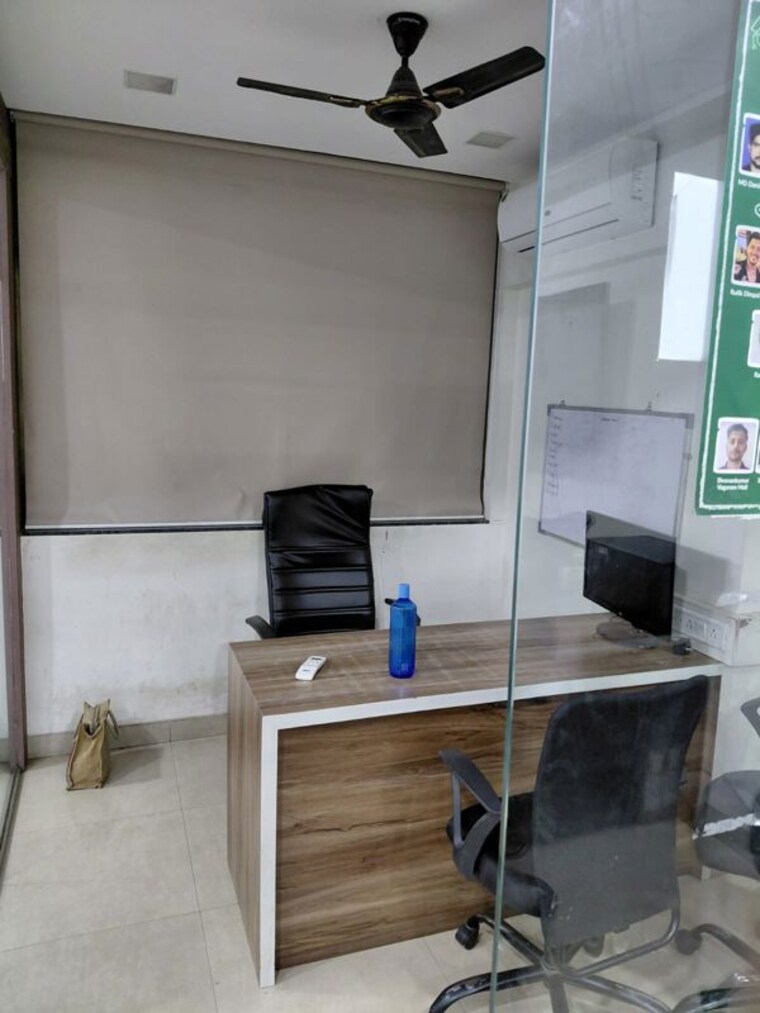Team Area, gajra-g-square-business-park Commercial Office Space 1050 Sq.Ft. In Vashi Sector 30a Navi Mumbai 10164362