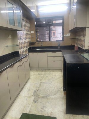 Kitchen in 2 BHK Apartment at Sindhi Society, Chembur – for Sale