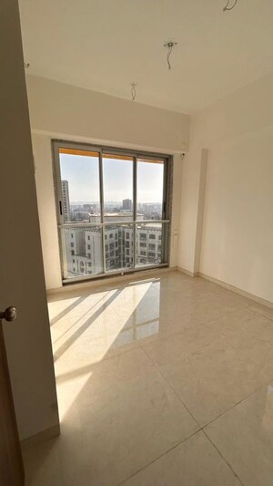 Room in 2 BHK Apartment at Naman Premier, Andheri East – for Rent