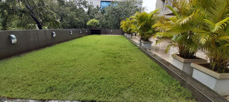 Garden, yashodhan-lovedale-residences 3 Bedroom 1050 Sq.Ft. Apartment In Malad West Mumbai 10164379