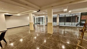 Parking in 2 BHK Builder Floor at Maidan Garhi – for Rent