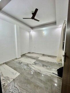 2 BHK Builder Floor For Rent in Maidan Garhi