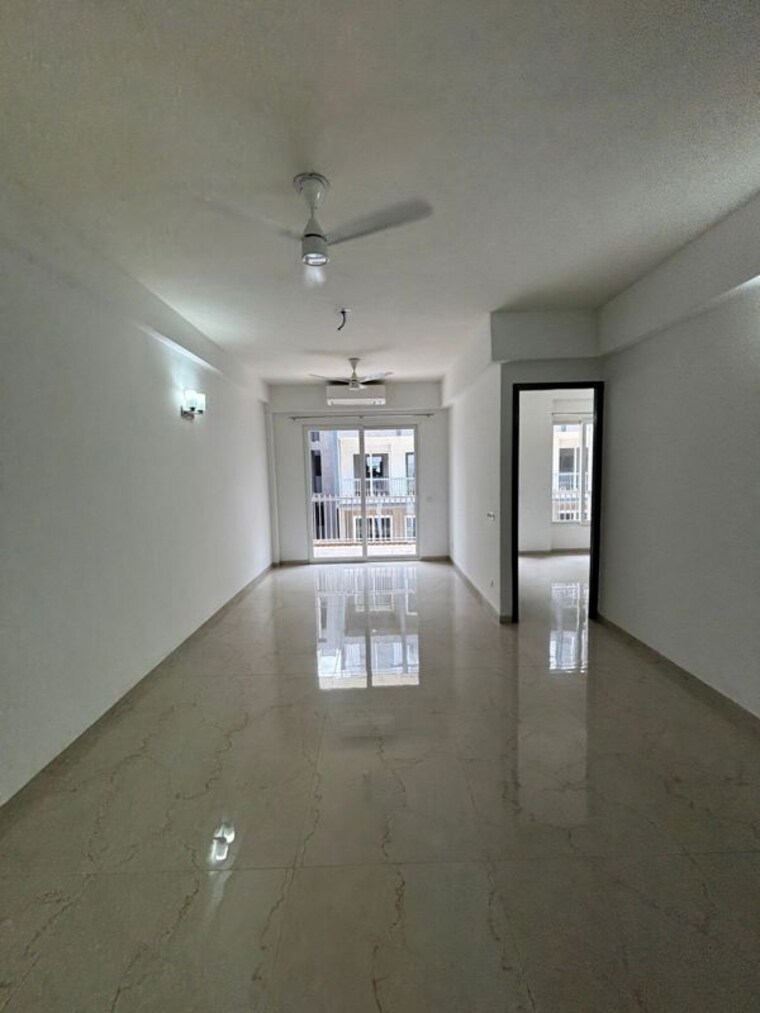Room, smart-world-orchard 2 Bedroom 1150 Sq.Ft. Apartment In Sector 61 Gurgaon 10164414