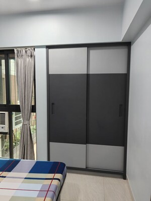 Room in 2 BHK Apartment at Lodha Crown Quality Homes, Majiwada – for Rent