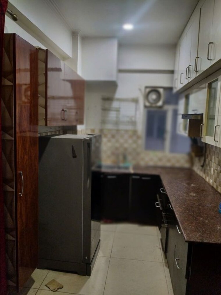 Kitchen, galaxy-north-avenue-ll 2.5 Bedroom 1175 Sq.Ft. Apartment In Gaur City 2 Greater Noida 10164441