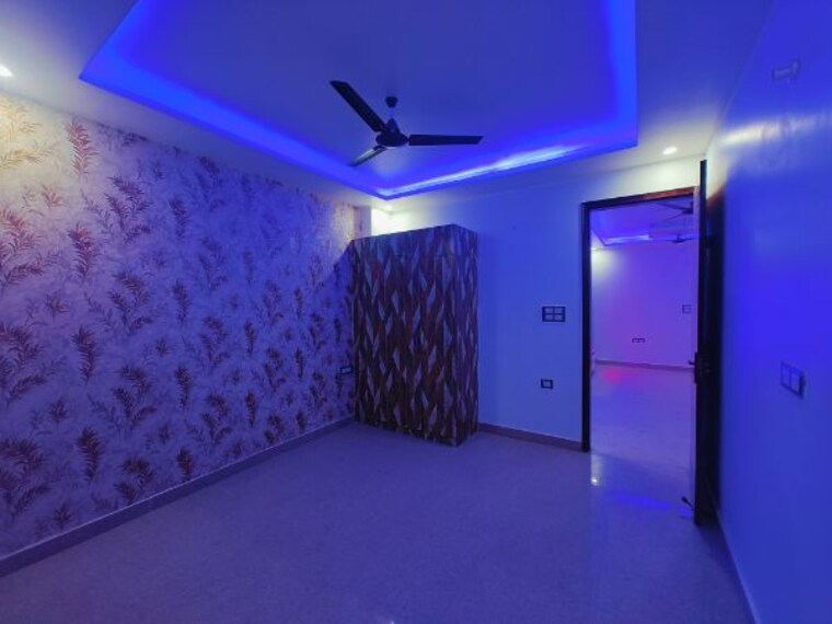 Bedroom, sector 73 2 Bedroom 1050 Sq.Ft. Builder Floor In Sector 73 Noida 10164442