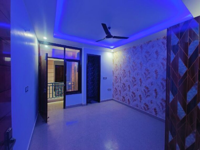 Bedroom, sector 73 2 Bedroom 1050 Sq.Ft. Builder Floor In Sector 73 Noida 10164442