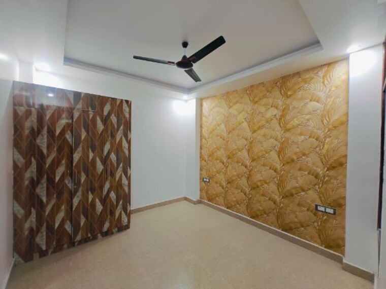 Bedroom, sector 73 2 Bedroom 1050 Sq.Ft. Builder Floor In Sector 73 Noida 10164442