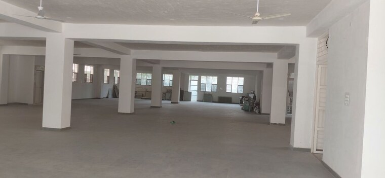  Parking, sitapura Commercial Office Space 40000 Sq.Ft. In Sitapura Jaipur 10164455