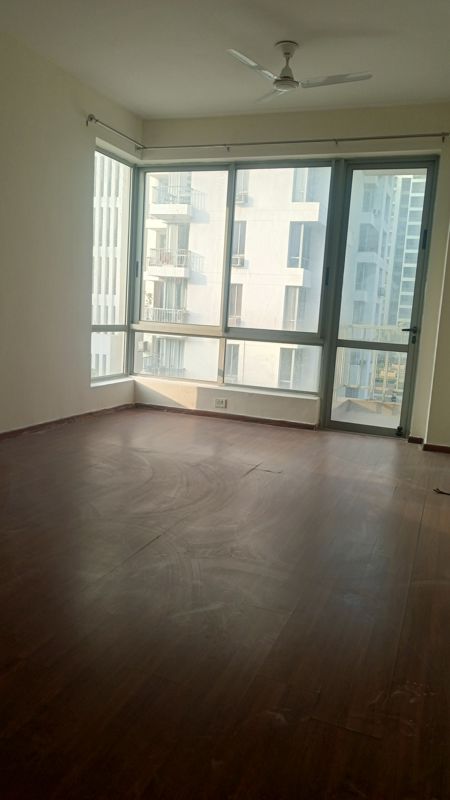 2 BHK + Servant Room 1300 Sq.Ft. Apartment in Pioneer Park Phase 1