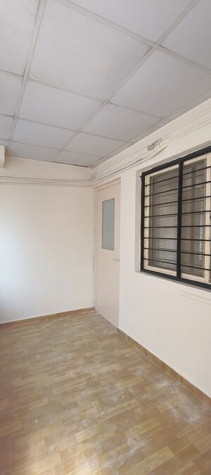 Room in 2 BHK Apartment at Rohan Enclave, Dapodi – for Rent