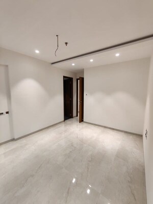 Bedroom in 3.5 BHK Apartment at Ekta Crest, Chembur – for Rent