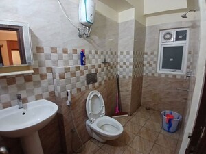 Bathroom in 3 BHK Apartment at Piya Exotica, Kahilipara – for Rent