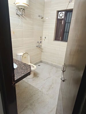 Bathroom in 3 BHK Builder Floor at Tanvi villa, Sector 45 – for Rent