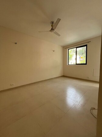 2 BHK + Extra Room 925 Sq.Ft. Builder Floor in Vatika India Next