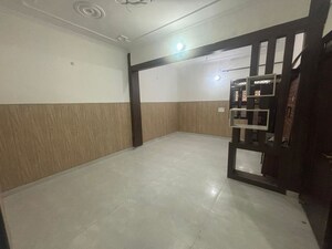 Living Room in 2 BHK Independent House at Sheetla Colony – for Rent