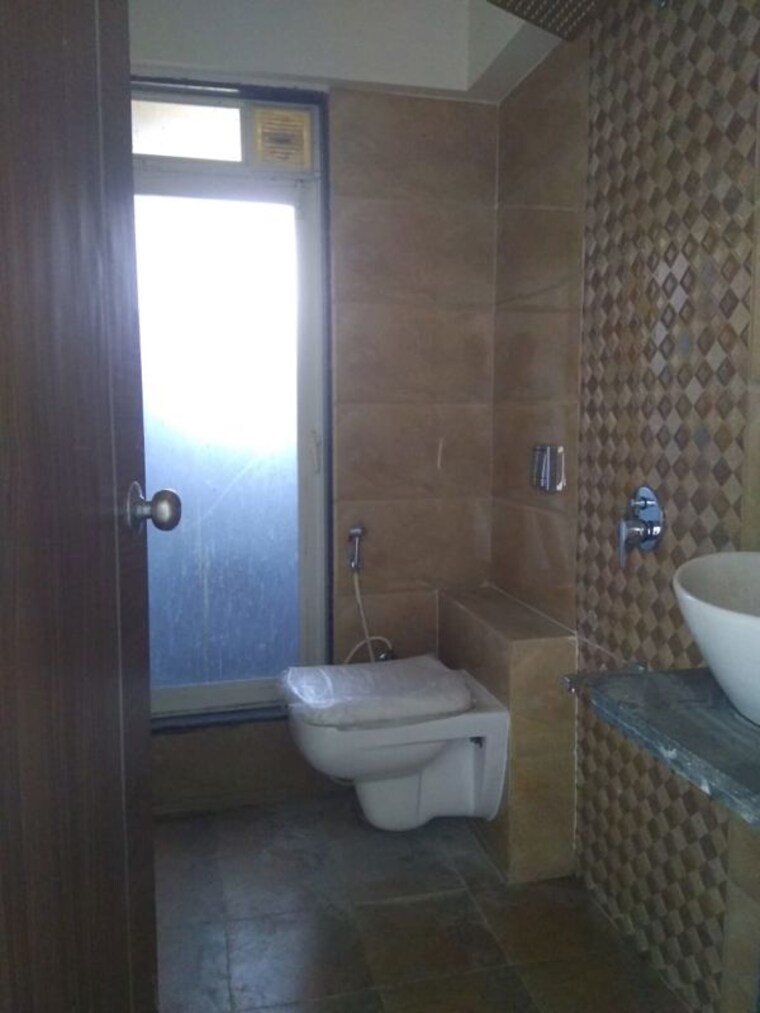 Bathroom, suprabhat-chs-bhandup-west 2 Bedroom 555 Sq.Ft. Apartment In Bhandup West Mumbai 10164580