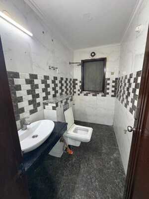 Master Bedroom in 3 BHK Apartment at Saket – for Rent