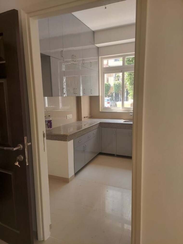 Kitchen, eros-wembley-estate 3 Bedroom 1376 Sq.Ft. Apartment In Sector 50 Gurgaon 10164617