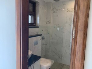 Bathroom in 2 BHK Builder Floor at Sector 46 – for Rent