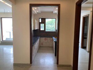 Room in 2 BHK Builder Floor at Sector 46 – for Rent