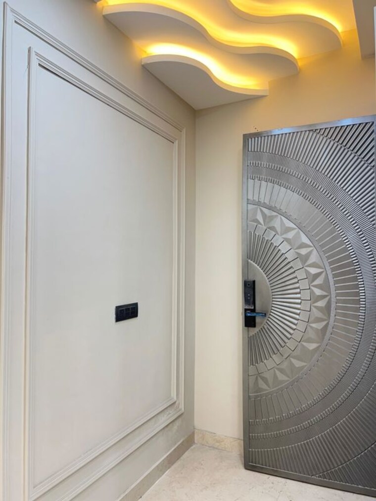 Room, sector 89 3 Bedroom 2385 Sq.Ft. Builder Floor In Sector 89 Faridabad 10164620