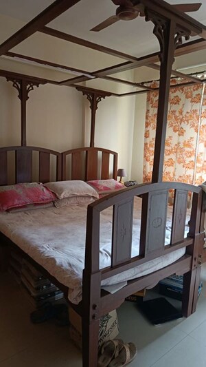 Bedroom in 2 BHK Apartment at Dosti Acres Aster, Wadala East – for Sale
