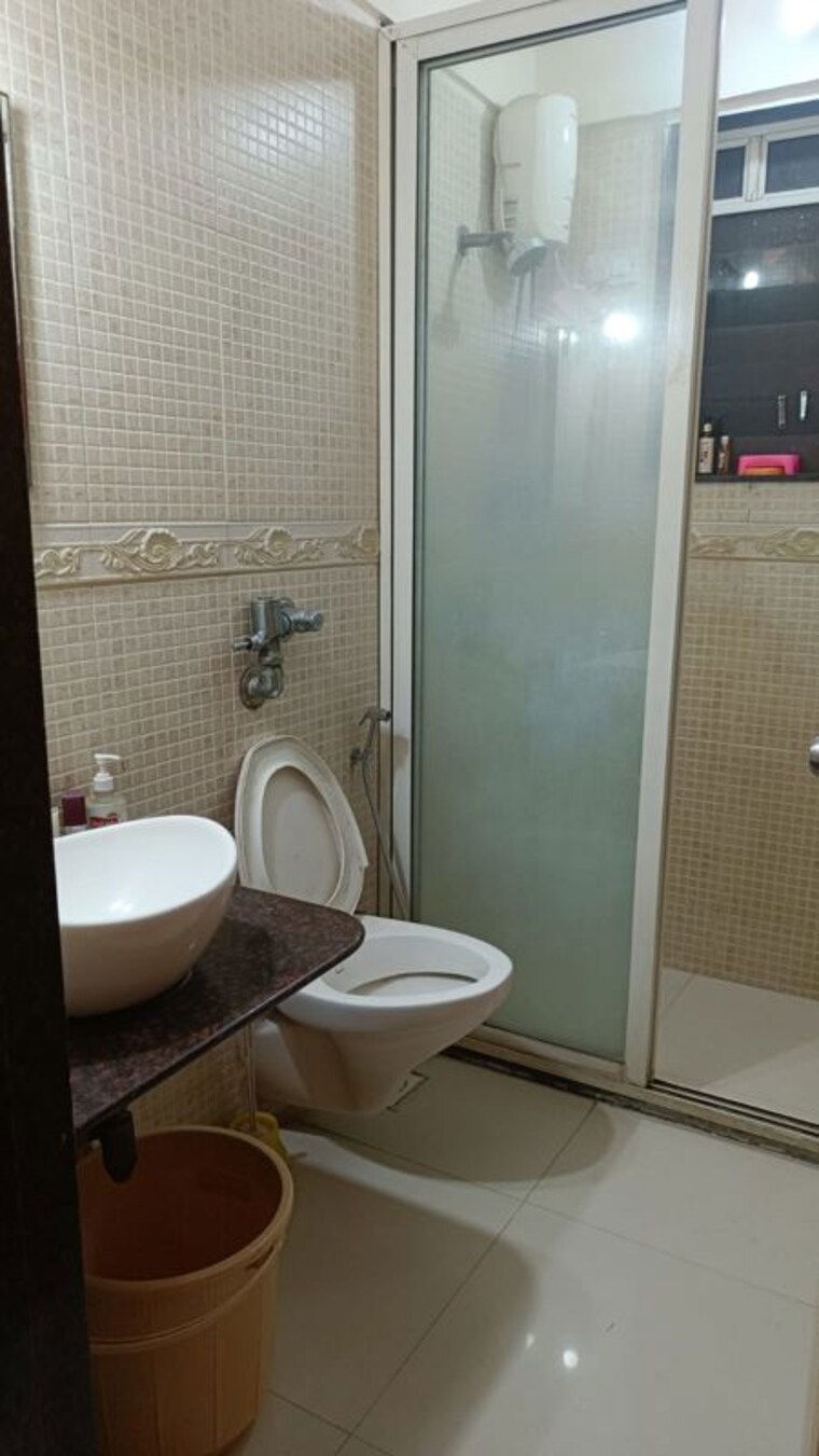 Bathroom, dosti-acres-aster 2 Bedroom 680 Sq.Ft. Apartment In Wadala East Mumbai 10164615