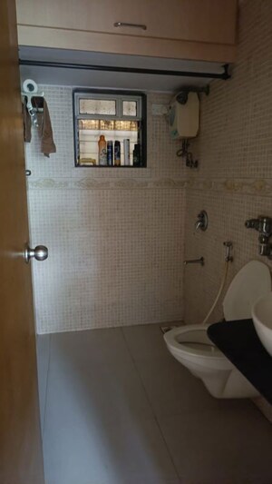 Bathroom in 2 BHK Apartment at Dosti Acres Aster, Wadala East – for Sale
