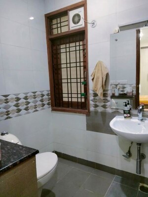 Kitchen in 2 BHK Builder Floor at Sector 46 – for Rent