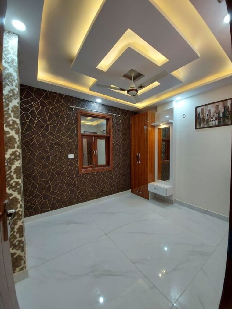 Room, dwarka mor 3 Bedroom 1050 Sq.Ft. Builder Floor In Dwarka Mor Delhi 10164638