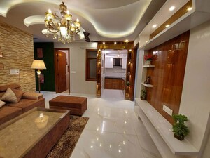 Building Lobby in 3 BHK Builder Floor at Dwarka Mor – for Rent