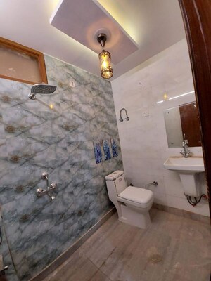 Bathroom in 3 BHK Builder Floor at Dwarka Mor – for Rent