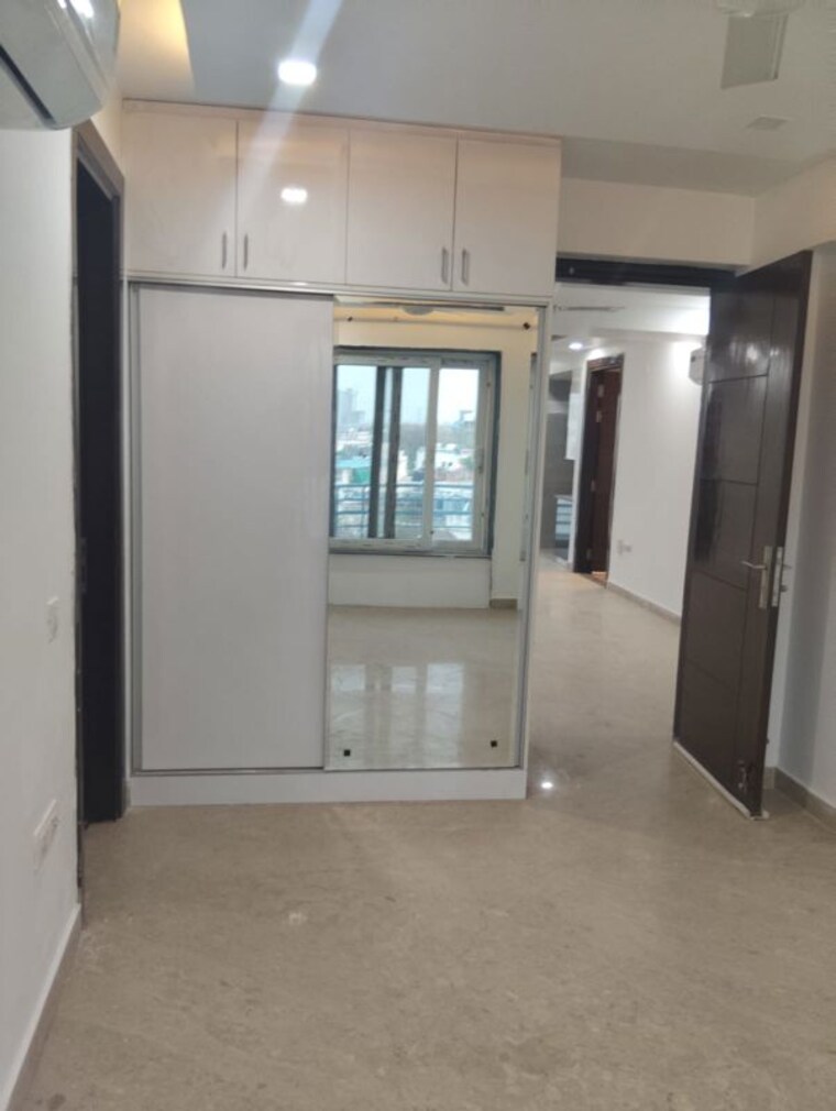 Room, sector 57 4 Bedroom 2600 Sq.Ft. Builder Floor In Sector 57 Gurgaon 10164681