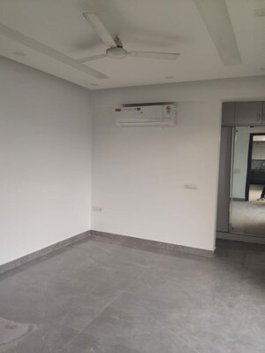 4 BHK Builder Floor For Rent in Sector 57