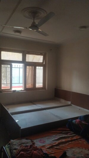 Bedroom in 3 BHK Independent House at Prateek Residency, Phi Iii Greater Noida – for Rent