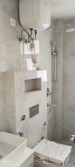 3 BHK + Pooja Room 1500 Sq.Ft. Builder Floor in Ansal API Versalia