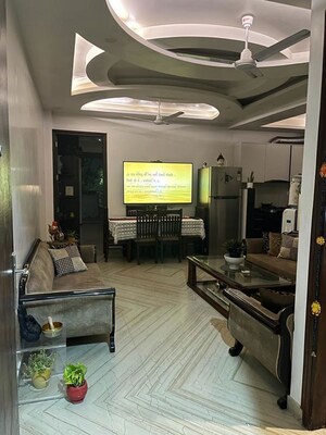 Gym in 2 BHK Builder Floor at Tagore Garden Extension – for Rent