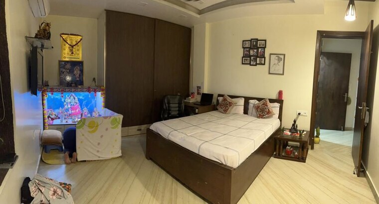 Bedroom, tagore garden extension 2 Bedroom 80 Sq.Yd. Builder Floor In Tagore Garden Extension Delhi 10164687